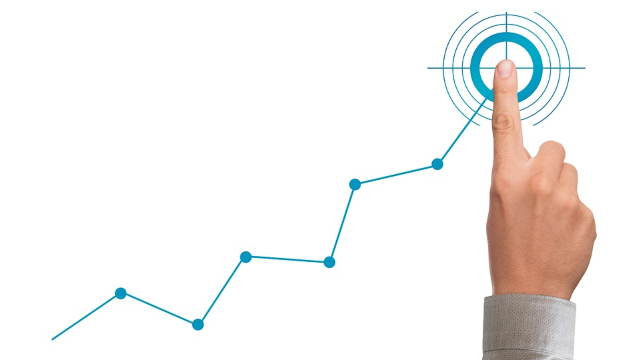 Salesforce Consulting Analysis: Rates, Top Firms, Trends & Future Growth